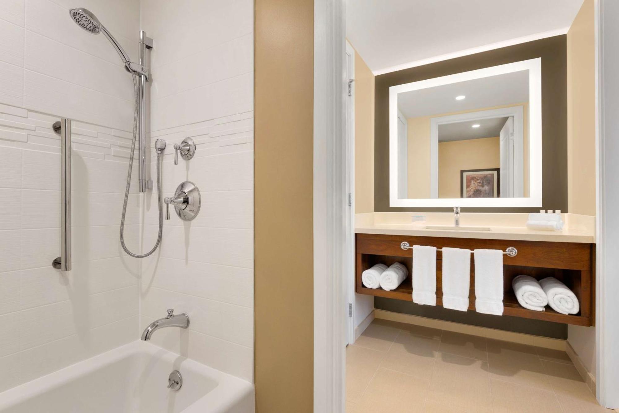 Homewood Suites By Hilton Augusta Ngoại thất bức ảnh